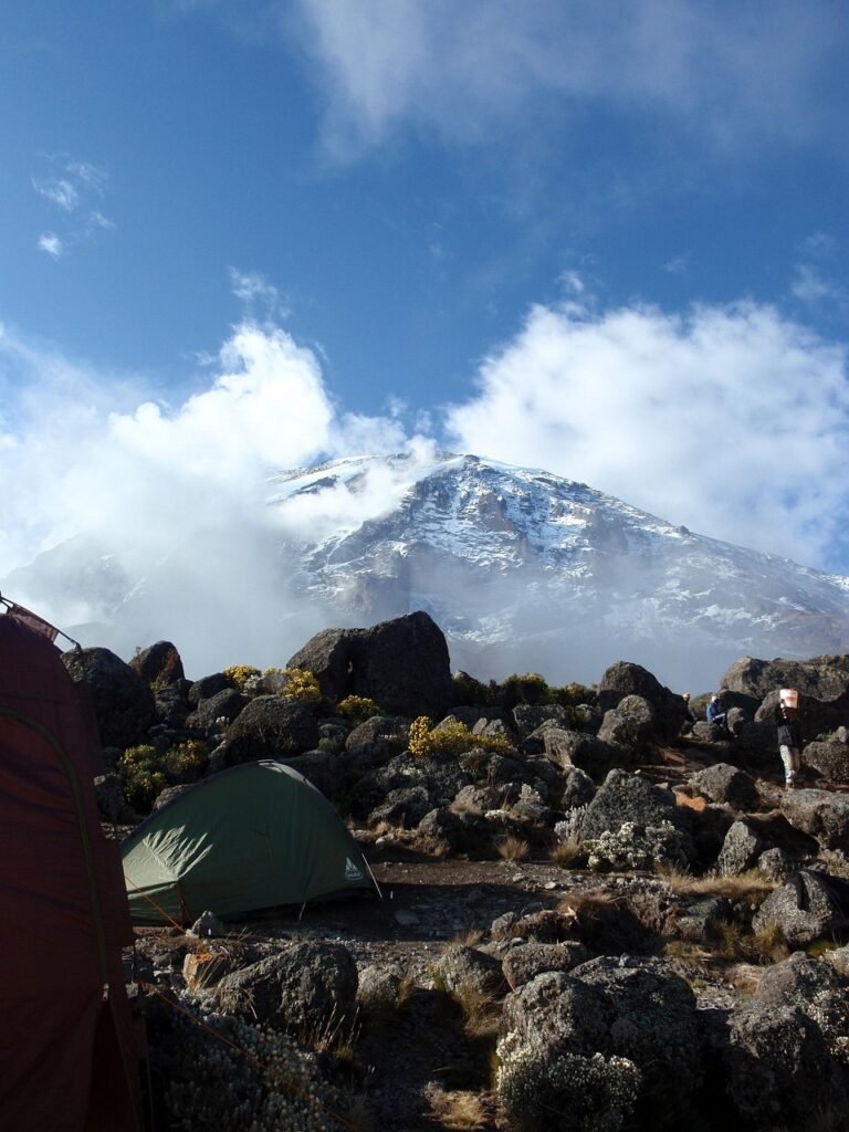 kilimanjaro-944311_1280
